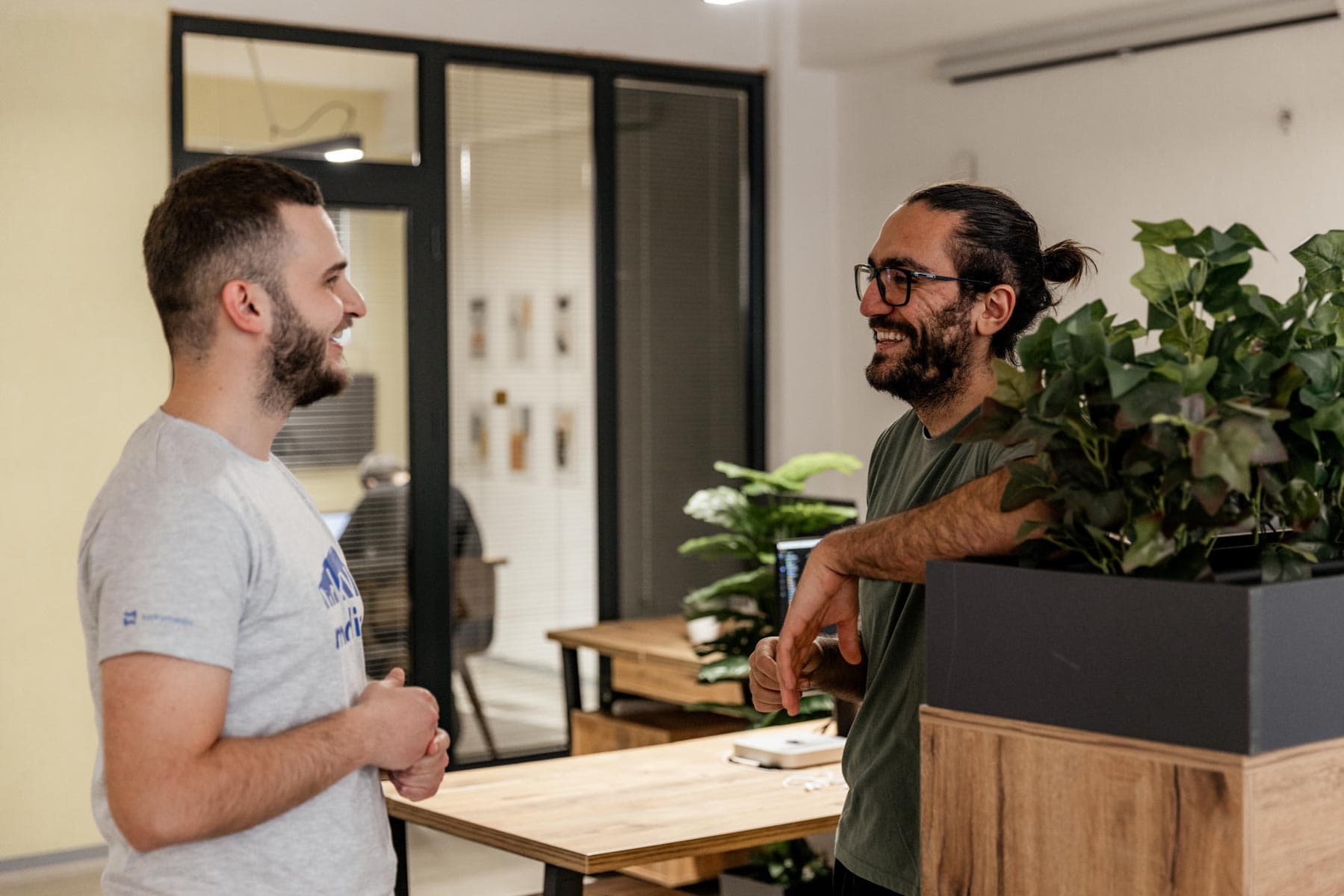 designer and developer chat