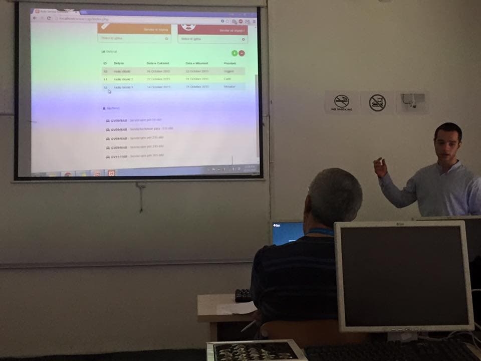 Lokman presenting in his University